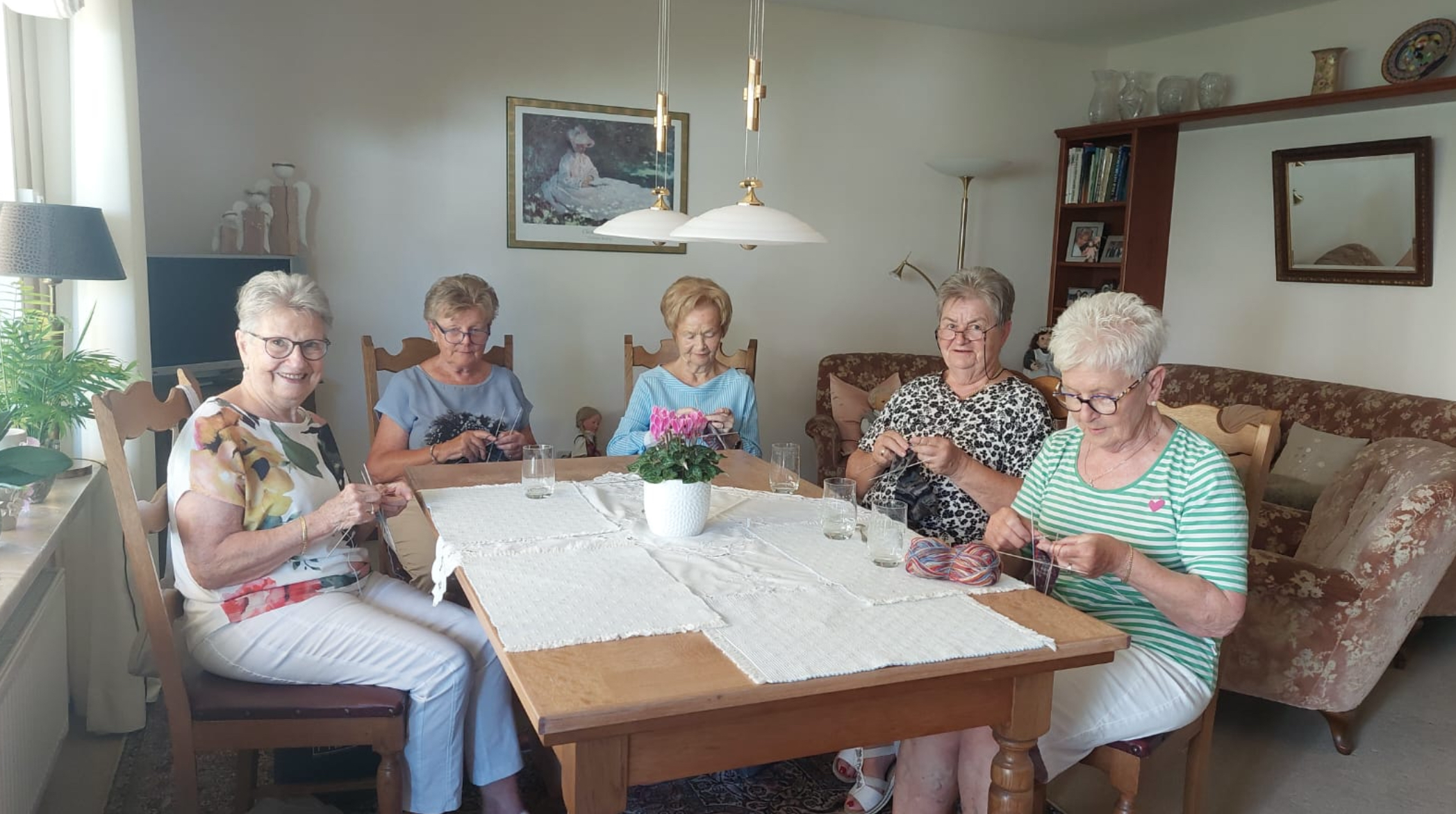 Sticken und Stricken für den guten Zweck